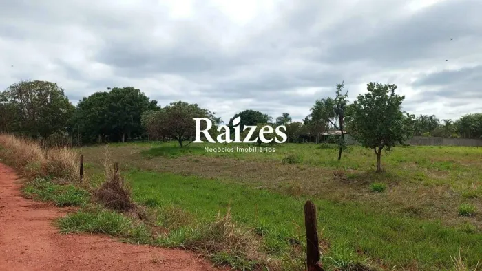 Chácara Rural à Venda em Uberlândia 5.000 m²