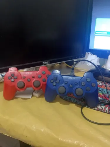 Duas manetes de ps3 original