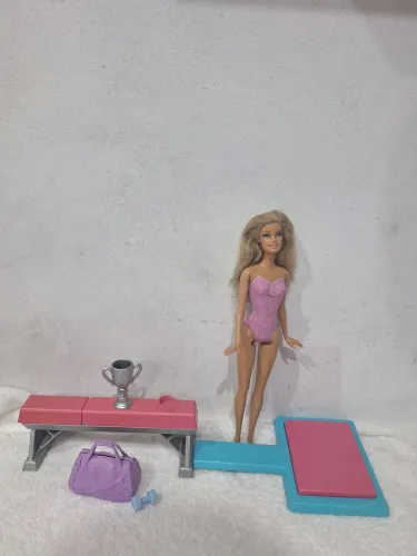 Boneca Barbie e acessórios Ginasta