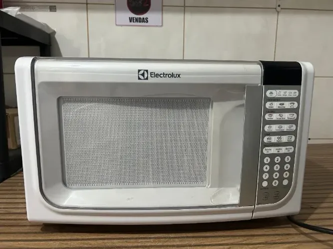 Vendo Microondas Electrolux Branco MEF41 - Entrega e Garantia Inclusas!!!