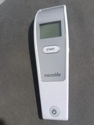 termômetro infravermelho de testa sem contato Microlife, modelo NC 150
