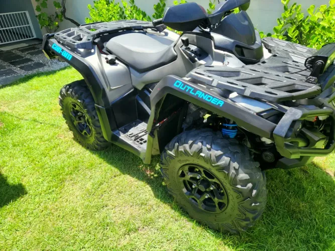 Quadriciclo Outlander Can Am 1000cc 4X4