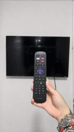 Tv Roku 32 polegadas AOC nova 