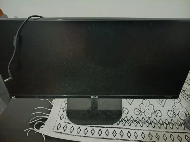 V/T monitor 29 ultra wide LG