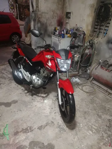 Vende se 160 no estado de novo