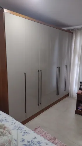 Guarda roupa 2,75 gigante