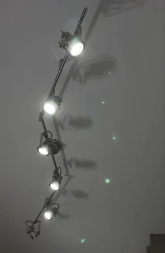 Luminária De Teto Com Braços E Spots Direcionáveis - 5 Lâmpadas 