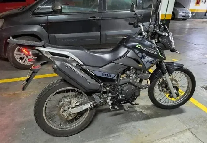 Vende-se moto Yamaha Cross s 150 