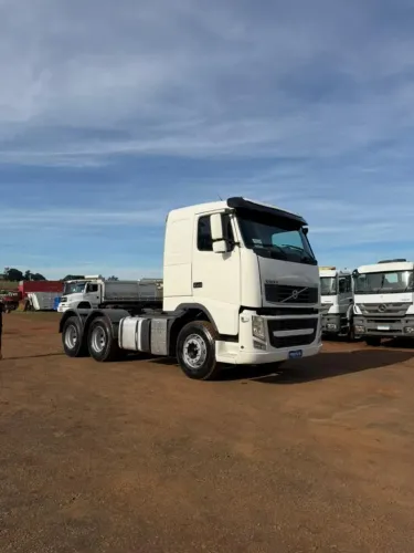 Volvo FH 500 ano 2014, Truck 6x2