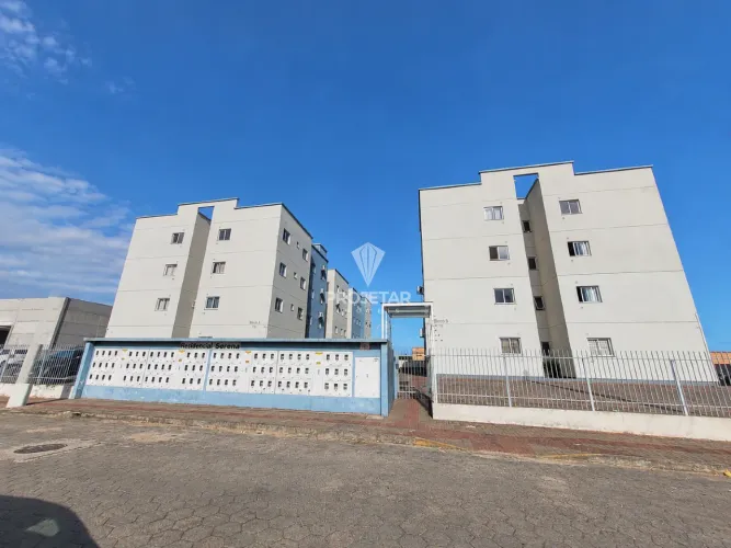 Apartamento Mobiliado Disponível Para Locação No Bairro Urussanguinha, próximo a UFSC!