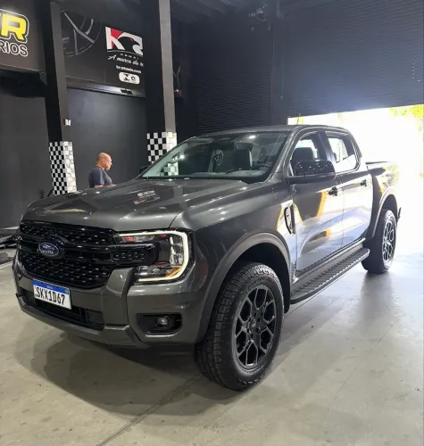 Ford Ranger XLT 3.0 V6 4X4 CD TB Die. Aut. 2024
