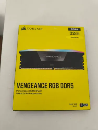 (Novo Lacrado) KIT Memória RAM DDR5 32GB 2x16GB 6400MHz Corsair RGB 10 Anos Garantia