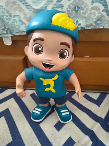 Boneco Lucas Neto 45 cm