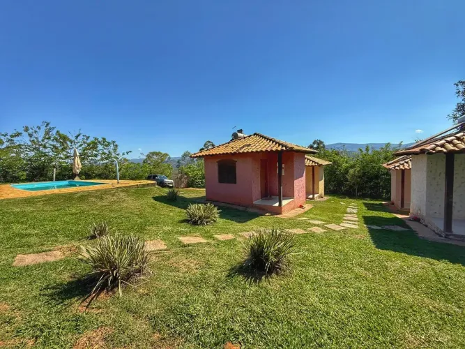 Imóvel para venda tem 180 metros quadrados com 4 quartos em Acuruí - Itabirito - MG