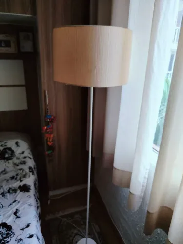 Abajur de Chão