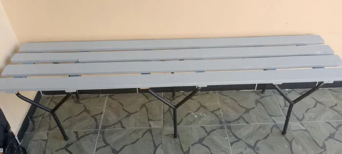Desapego bancos p/4pessoas super resistente.