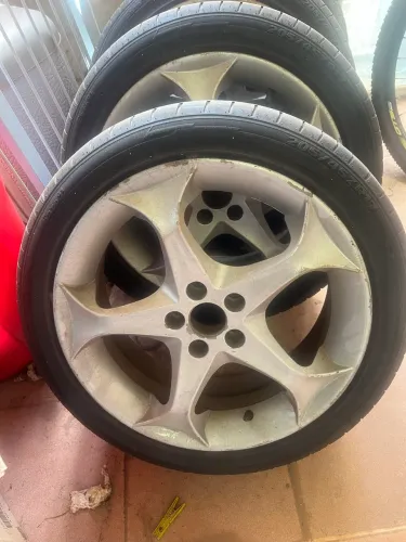 Rodas aro 17? com Pneus 205/45/17 (Fox/Polo/Golf)