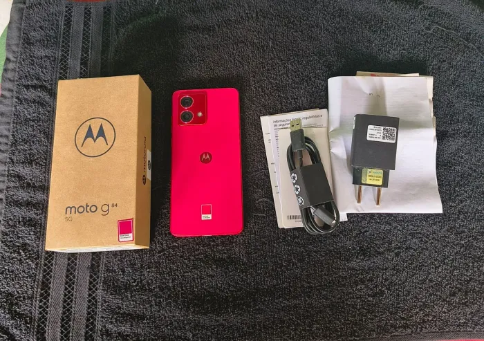 Moto G84 5g 256 GB excelente estado.