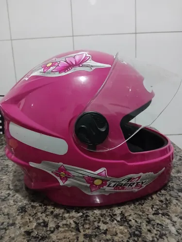 Capacete infantil + Colete de segurança