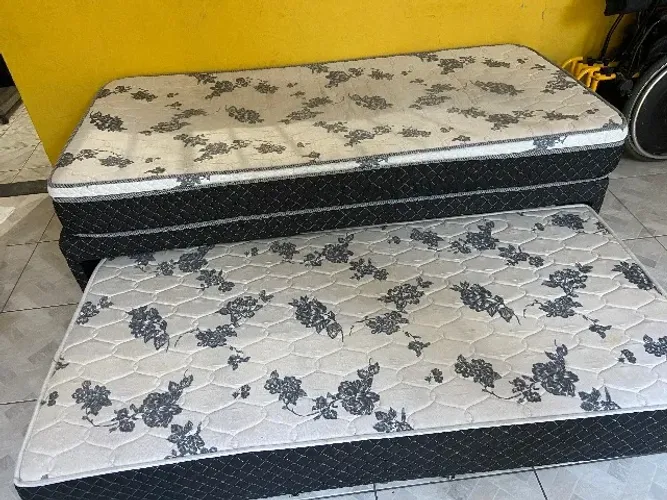 Cama solteiro king com auxiliar