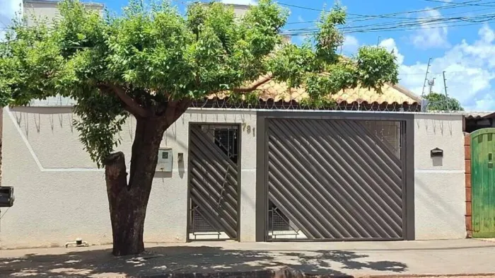 CASA RESIDENCIAL em CAMPO GRANDE - MS, NÚCLEO HABITACIONAL BURITI