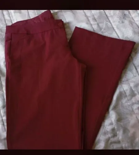 Calça Danque feminina vermelha tamanho 38