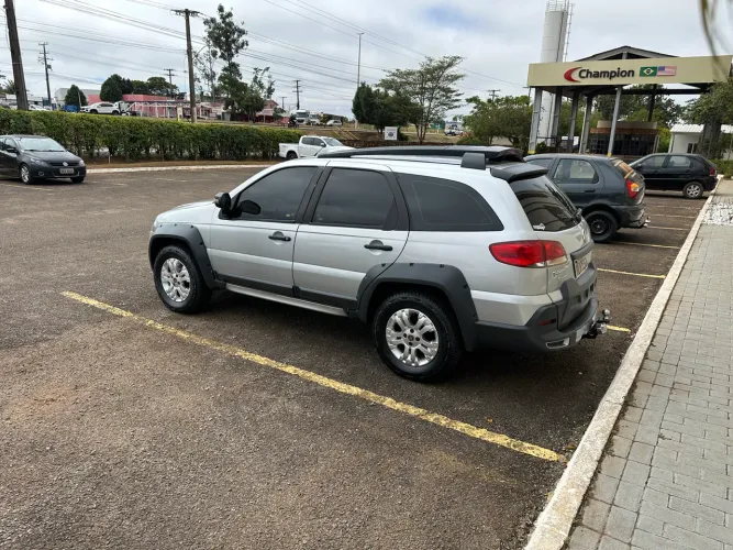 Fiat Palio Weekend Adventure Locker 1.8 Flex 2009