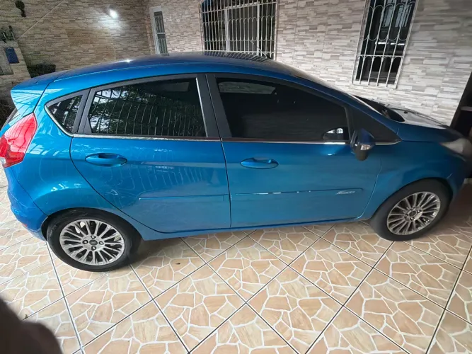 Ford Fiesta Tit./tit.plus 1.6 16V Flex Aut. 2015