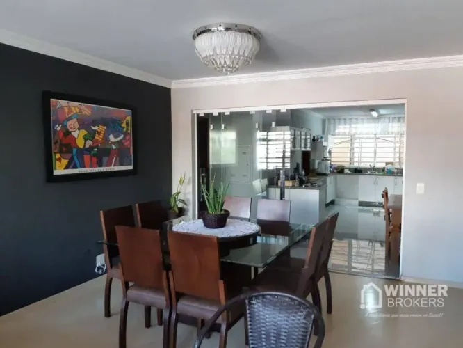 Apartamento com 4 dormitórios à venda, 127 m² por R$ 530.000,00 - Zona 04 - Maringá/PR