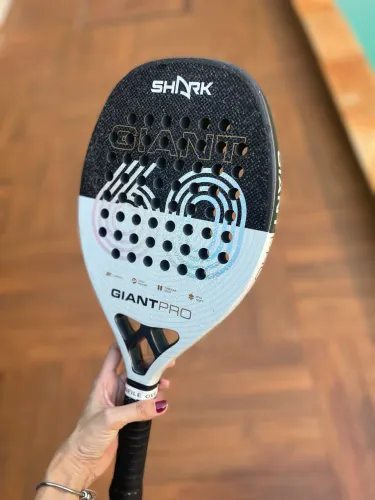 Vendo Raquete de Beach Tennis 
