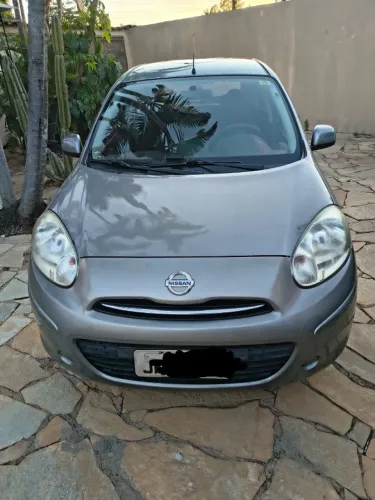 Nissan March S 1.0 16V Flex Fuel 5P 2013