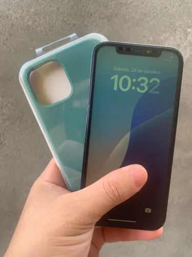 iPhone 12