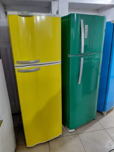 Geladeiras coloridas Frost free