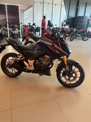 HONDA CB 300 F 2026/2027 | EMPLACADA | R$ 31.890 ABS / R$ 32.890 S | IPVA 2026 GRATIS |