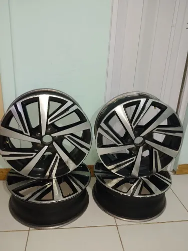 Rodas 18
