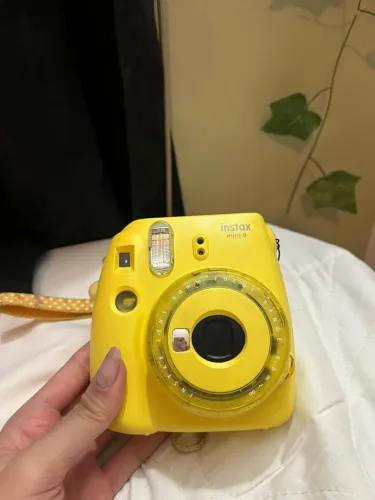 Câmera Fujifilm Instax Mini 9