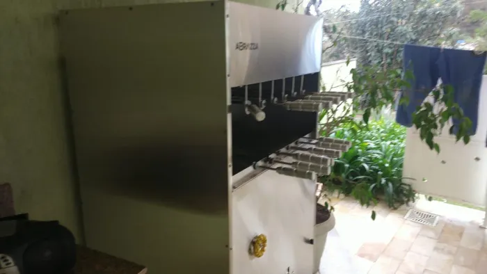 Churrascaria elétrica e a gás industrial 