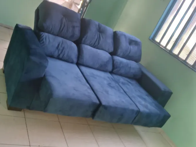 Vendo sofá retrátil e reclinável 