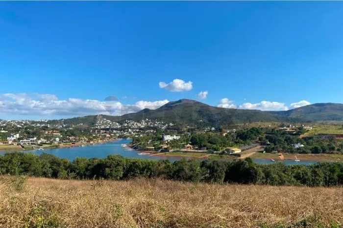 Terreno de Luxo na Marina Portobello, Capitólio