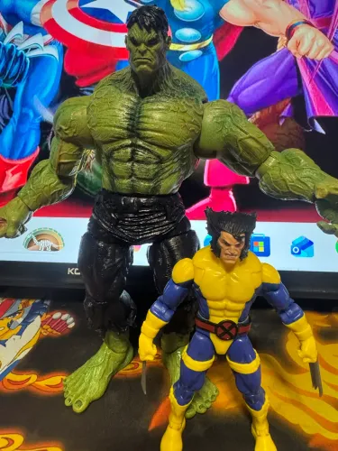 Marvel Legends Hulk (sem Wolverine)