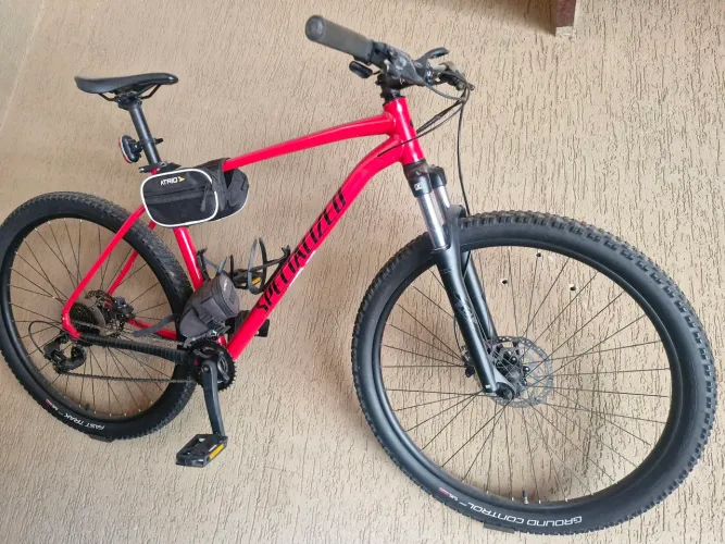 Bicicleta specialized rockhopper 29 quadro G