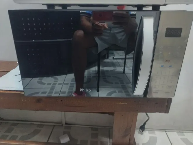 vendo Microondas Philco espelhado em estado de novo R$ 380,00