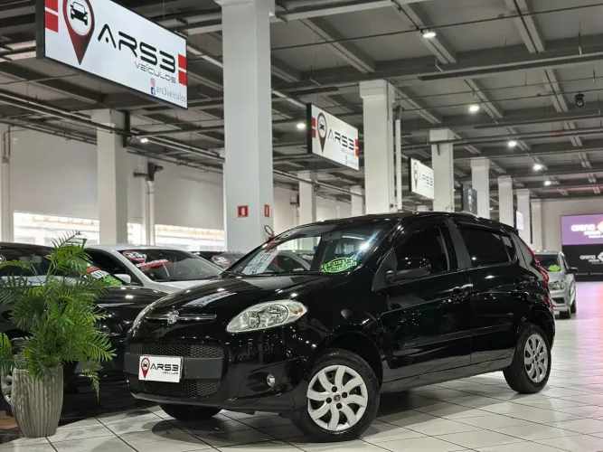 Fiat Palio Attractive 1.0 EVO Fire Flex 8V 5P 2013