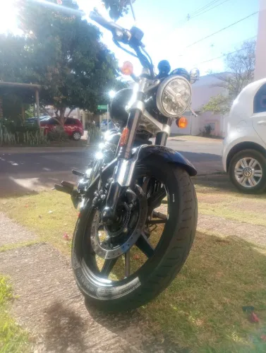 Moto Royal enfield 650 preta super nova