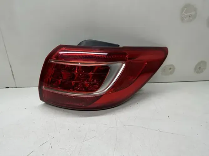 Lanterna Traseira Direita Kia Sportage 2013 Direito