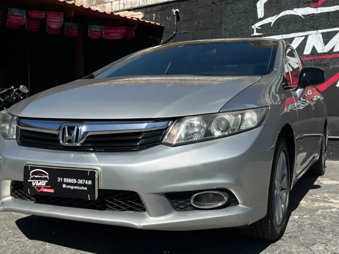 Honda Civic Sedan LXS 1.8/1.8 Flex 16V Mec. 4P 2014