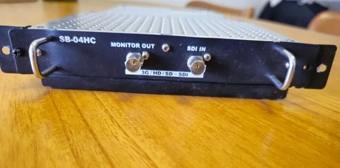 Módulo Nec Sb-04hc Com Entrada Sdi E Saída Monitor Out