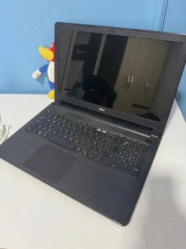 Notebook Dell Inspiron 5566