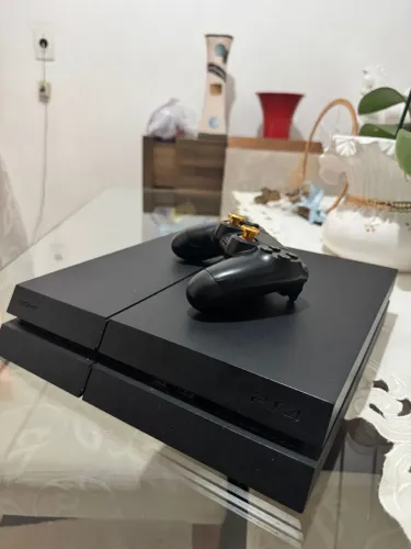 Ps4 Fat 500gb + 1 controle + GTA V