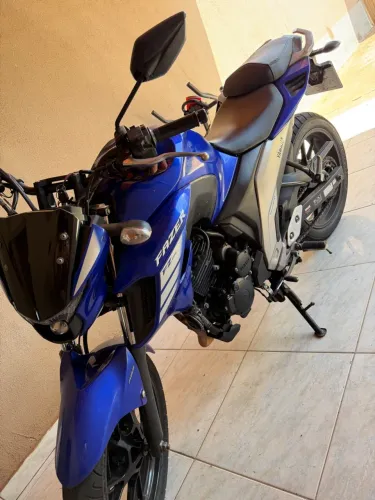 Fazer 250